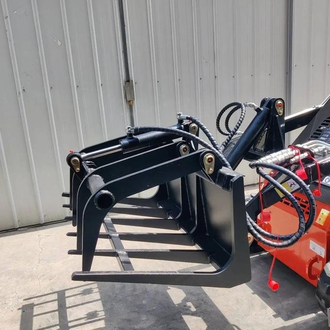 Heavy-Duty Skid Steer Bulldozer Blade Attachment image 1