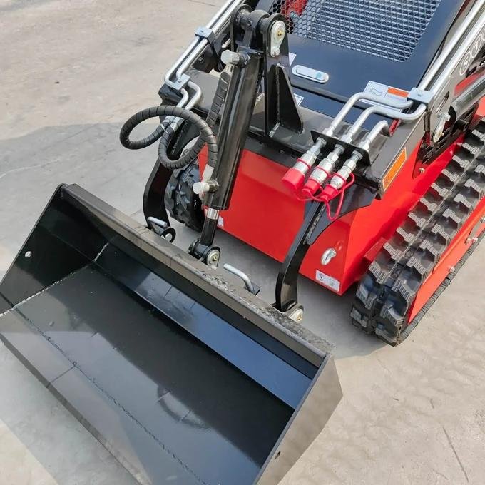 TYPHON STOMP 507 Mini Skid Steer Loader – 1,760 lbs, 13.5 HP Gas EPA Engine image 2