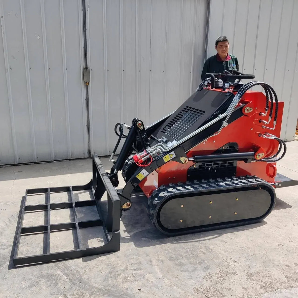 Heavy-Duty Skid Steer Land Leveler and Grader Attachment image 4