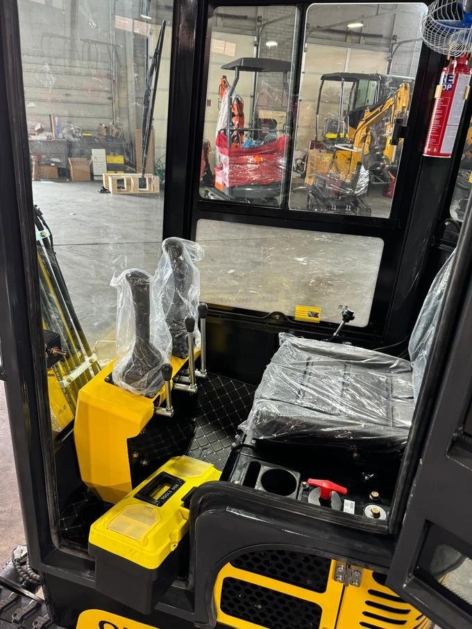 1-Ton Mini Cabin Excavator – 13.5HP Briggs & Stratton Engine 2116 lbs Closed Cab Digger (AGT Industrial) image 2