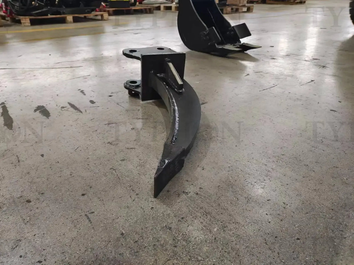 Heavy-Duty Single Shank Ripper Attachment – For 2.5-Ton Mini Excavators image 1