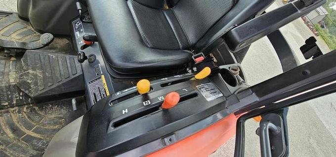 2018 Kubota B2650HSDC B50 Series Compact Tractor image 4