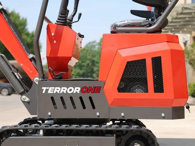 TYPHON TERROR ONE STORM 1-Ton Mini Excavator – High-Performance Micro Crawler Trench Digger with Protective Canopy image 5