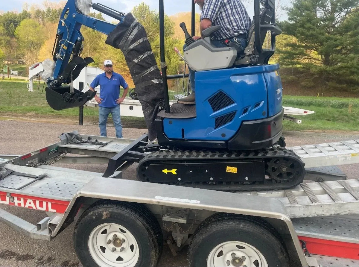 2025 Heavy-Duty Mini Excavator Crawler – EPA-Certified Kubota Diesel D902 Engine image 5