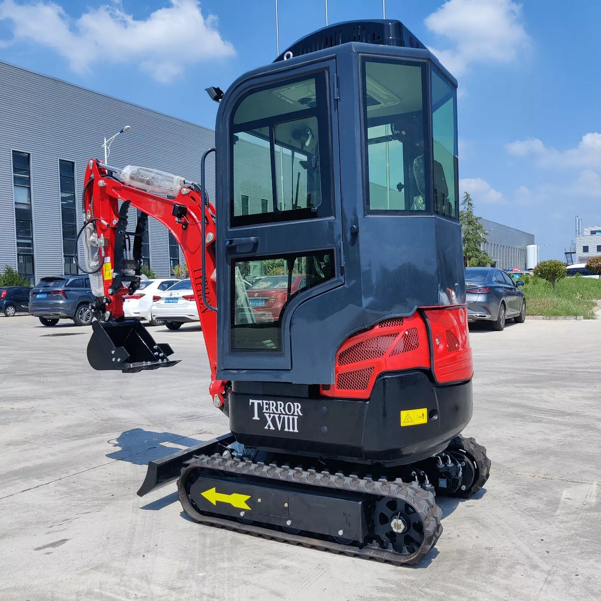 2-Ton Mini Excavator Digger Tractor – EPA-Certified Kubota D902 Diesel Engine image 3