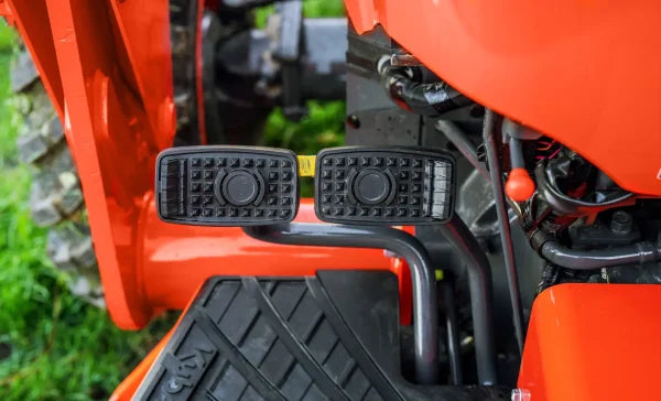 2024 Kubota L Series L2502 HST Compact Tractor image 5